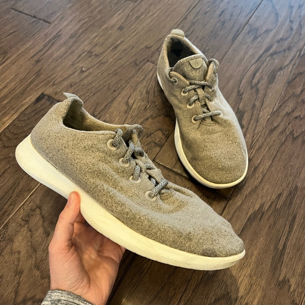 Allbirds wool runner sand tan. Women’s size 10